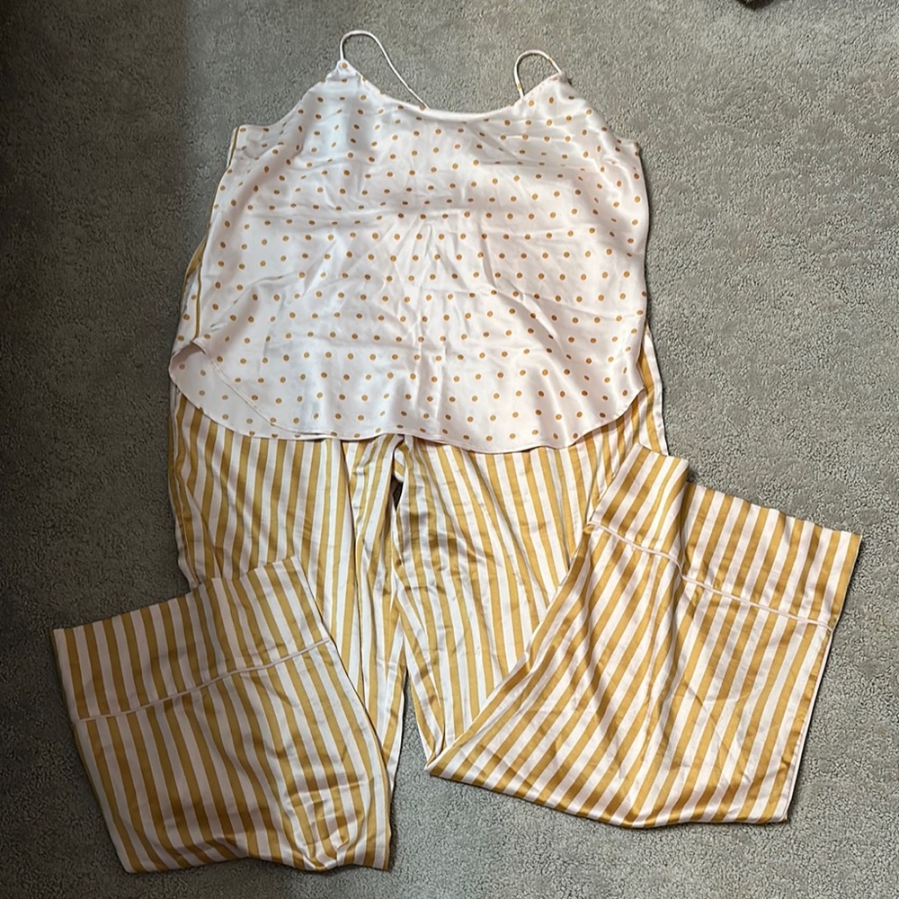 Victoria's Secret White and Yellow Pajama Set